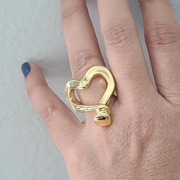 Uno De 50 Ring - NAILED HEART - Gold - Various Sizes - Picture 10 of 14